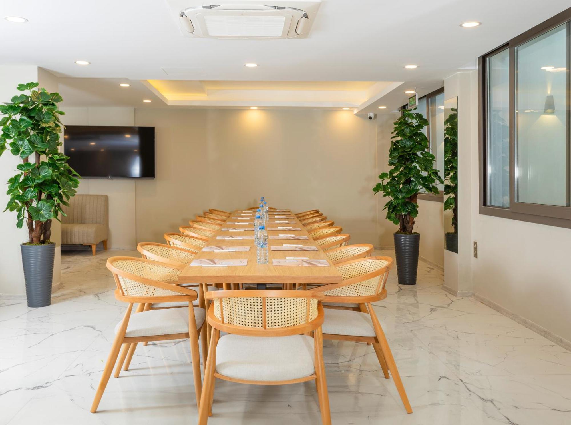 Guelluek Uno Elegance Otel Zewnętrze zdjęcie